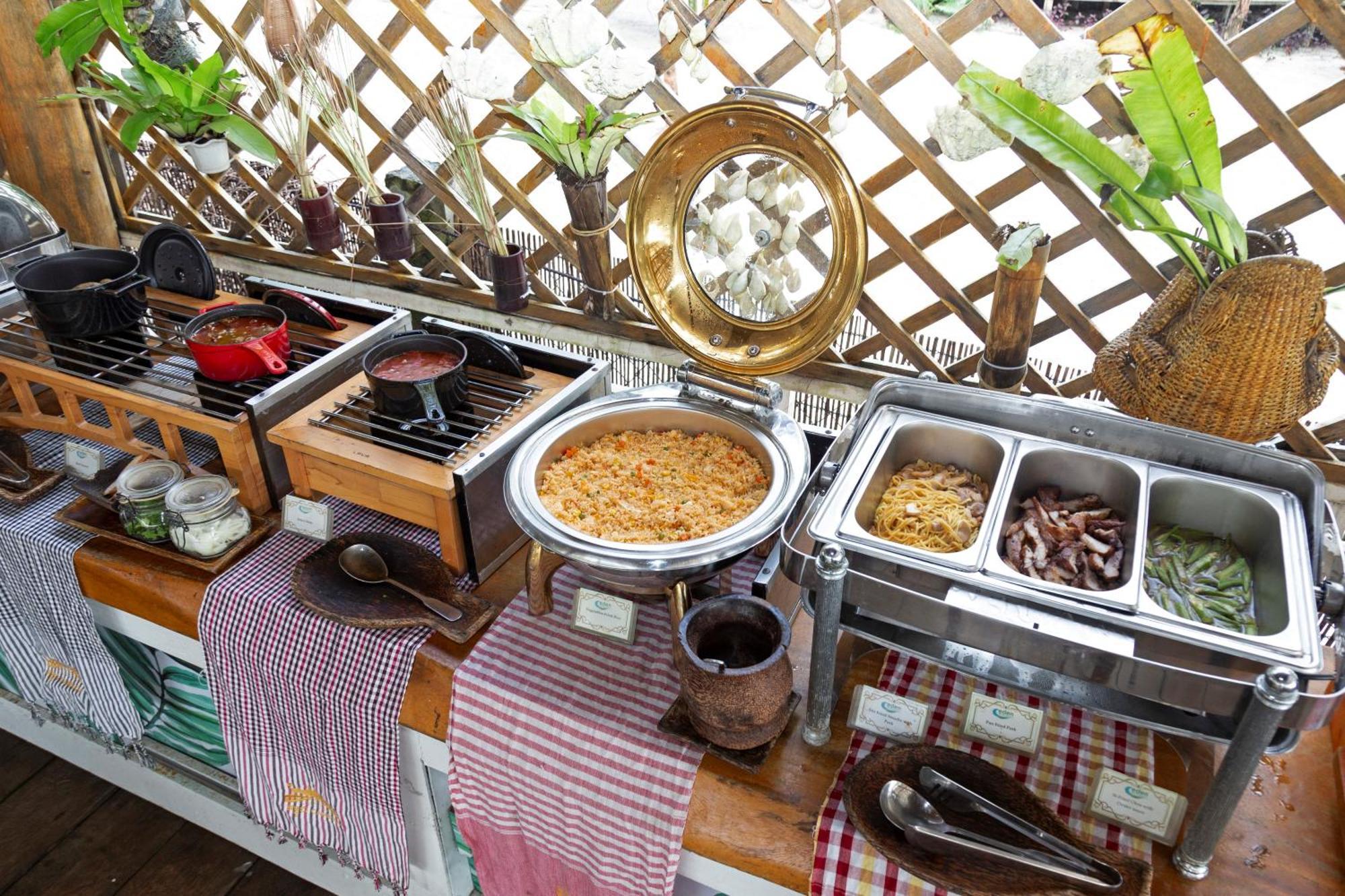 Eden Beach Resort By Ehm Đảo Koh Rong Samloem Ngoại thất bức ảnh